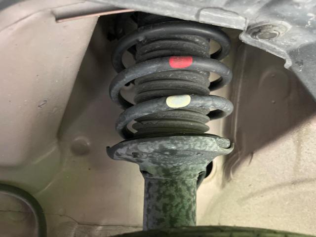 アルトラパンＬＣ Ｘ　衝突軽減装置　禁煙車　ハーフレザーシート　シートヒーター　コーナーセンサー　レーンキープ　スマートキー　ＬＥＤヘッド　ＥＴＣ　オートマチックハイビーム　車線逸脱警報　オートエアコン（20枚目）