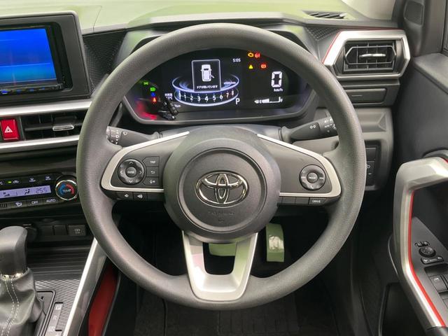 �y�X�e�A�����O�X�C�b�`�z�^�]���A�O������ڐ������炷���ƂȂ��A�I�[�f�B�I���̑��삪�\�ȕ֗��@�\�I���S�����K�ȃh���C�u�����o���Ă���܂���