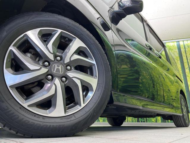 ステップワゴンスパーダ スパーダ　ホンダセンシング　後席モニター　両側電動スライドドア　衝突軽減装置　禁煙車　純正９インチナビ　アダプティブクルーズコントロール　ＥＴＣ　Ｂｌｕｅｔｏｏｔｈ　フルセグ　ドライブレコーダー　スマートキー　ＬＥＤヘッドライト（14枚目）