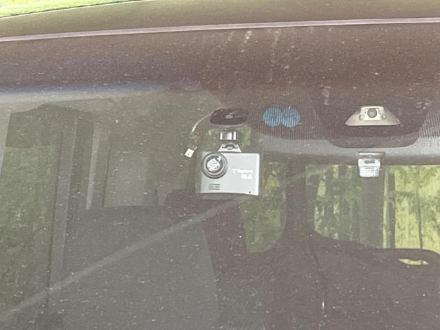 ステップワゴンスパーダ スパーダ　ホンダセンシング　後席モニター　両側電動スライドドア　衝突軽減装置　禁煙車　純正９インチナビ　アダプティブクルーズコントロール　ＥＴＣ　Ｂｌｕｅｔｏｏｔｈ　フルセグ　ドライブレコーダー　スマートキー　ＬＥＤヘッドライト（22枚目）