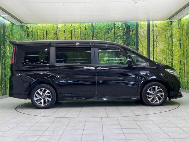 ステップワゴンスパーダ スパーダ　ホンダセンシング　後席モニター　両側電動スライドドア　衝突軽減装置　禁煙車　純正９インチナビ　アダプティブクルーズコントロール　ＥＴＣ　Ｂｌｕｅｔｏｏｔｈ　フルセグ　ドライブレコーダー　スマートキー　ＬＥＤヘッドライト（39枚目）