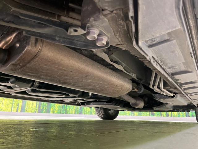 ヴェルファイアハイブリッド Ｚ　プレミア　ガラスルーフ　両側電動スライドドア　純正１４インチディスプレイオーディオ　フリップダウンモニター　全周囲カメラ　衝突警報装置　レーダークルーズコントロール　禁煙車　パワーバックドア（27枚目）