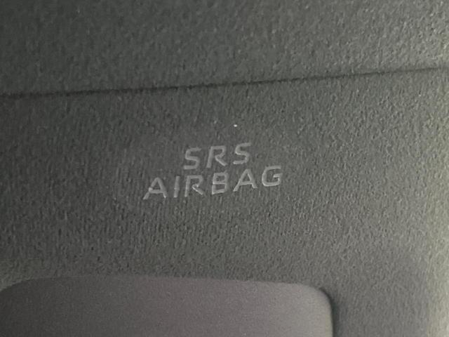 ヴェルファイアハイブリッド Ｚ　プレミア　ガラスルーフ　両側電動スライドドア　純正１４インチディスプレイオーディオ　フリップダウンモニター　全周囲カメラ　衝突警報装置　レーダークルーズコントロール　禁煙車　パワーバックドア（53枚目）