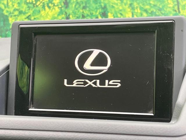 �y�����V�C���`�i�r�z�l�C�̏����i�r�𑕔����Ă���܂��B�i�r�̎g���₷���͂������A�I�[�f�B�I�@�\���[���I�L�����v�◷�s�͂������A�ʋ΂┃�����ȂǕ��i�̃h���C�u���y�����Ȃ�͂���