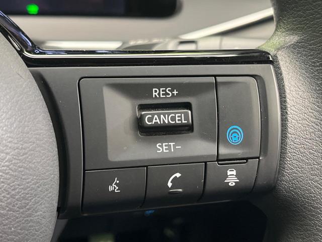 ノート Ｘ　プロパイロット　衝突軽減装置　禁煙車　純正９インチナビ　全周囲カメラ　ＥＴＣ　Ｂｌｕｅｔｏｏｔｈ　フルセグ　ドライブレコーダー　スマートキー　ＬＥＤヘッドライト　レーンアシスト　コーナーセンサー（3枚目）