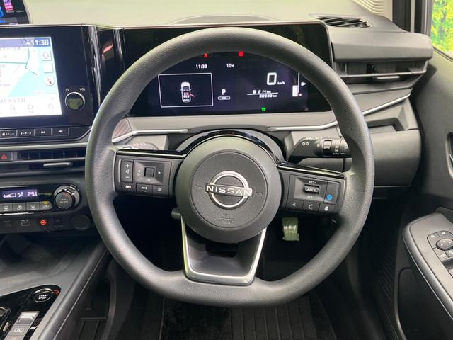 ノート Ｘ　プロパイロット　衝突軽減装置　禁煙車　純正９インチナビ　全周囲カメラ　ＥＴＣ　Ｂｌｕｅｔｏｏｔｈ　フルセグ　ドライブレコーダー　スマートキー　ＬＥＤヘッドライト　レーンアシスト　コーナーセンサー（11枚目）