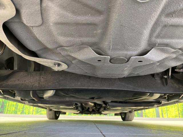 ノート Ｘ　プロパイロット　衝突軽減装置　禁煙車　純正９インチナビ　全周囲カメラ　ＥＴＣ　Ｂｌｕｅｔｏｏｔｈ　フルセグ　ドライブレコーダー　スマートキー　ＬＥＤヘッドライト　レーンアシスト　コーナーセンサー（19枚目）