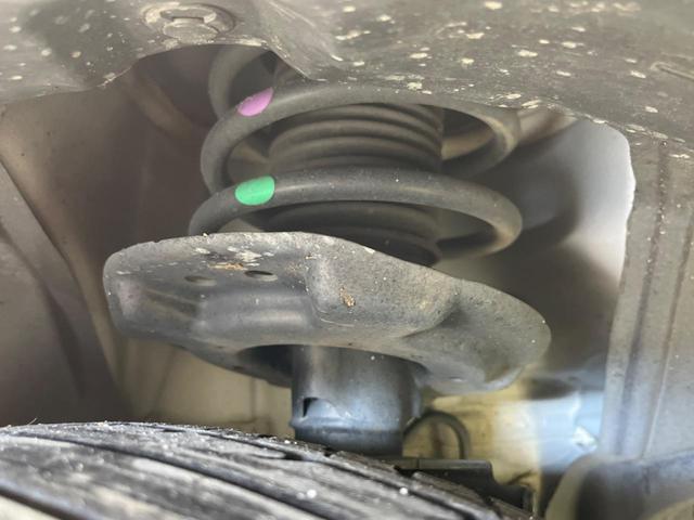 ノート Ｘ　プロパイロット　衝突軽減装置　禁煙車　純正９インチナビ　全周囲カメラ　ＥＴＣ　Ｂｌｕｅｔｏｏｔｈ　フルセグ　ドライブレコーダー　スマートキー　ＬＥＤヘッドライト　レーンアシスト　コーナーセンサー（20枚目）