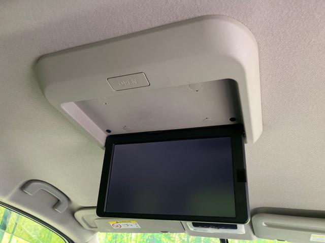 セレナ ｅ－パワー　ハイウェイスターＶ　両側電動スライドドア　純正９インチナビ　フリップダウンモニター　全周囲カメラ　衝突警報装置　レーダークルーズコントロール　禁煙車　シートヒーター　ドライブレコーダー　コーナーセンサ（5枚目）