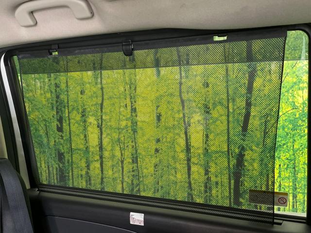 セレナ ｅ－パワー　ハイウェイスターＶ　両側電動スライドドア　純正９インチナビ　フリップダウンモニター　全周囲カメラ　衝突警報装置　レーダークルーズコントロール　禁煙車　シートヒーター　ドライブレコーダー　コーナーセンサ（51枚目）