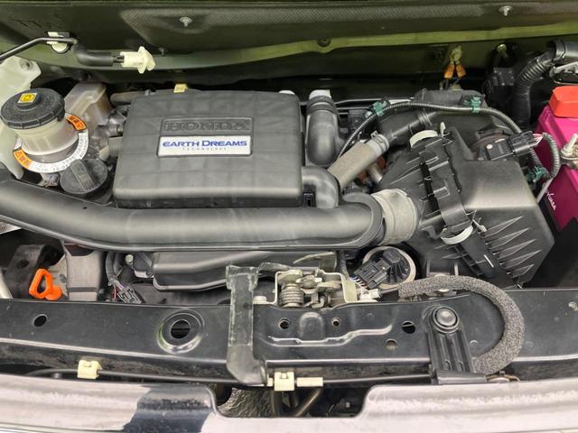 Ｎ－ＢＯＸカスタム Ｇ・Ｌホンダセンシング　両側電動スライド　禁煙車　純正ディスプレイオーディオ　ドラレコ　ＥＴＣ　レーダークルーズ　バックカメラ　オートエアコン　フルセグ　Ｂｌｕｅｔｏｏｔｈ再生　レーンアシスト　ＬＥＤヘッドライト（18枚目）