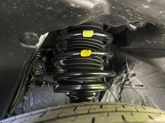 クロスビー ハイブリッドＭＸ　登録済未使用車　全周囲カメラ　衝突軽減　レーダークルーズ　コーナーセンサー　スマートキー　ＬＥＤヘッド　オートハイビーム　車線逸脱警報　オートライト　オートエアコン　Ｂｌｕｅｔｏｏｔｈ（29枚目）