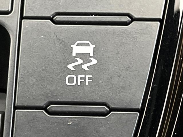 アルファードハイブリッド Ｚ　左右独立ムーンルーフ　両側電動スライドドア　純正１４インチディスプレイオーディオ　全周囲カメラ　衝突軽減装置　ＬＥＤヘッドライト　ＥＴＣ　Ｂｌｕｅｔｏｏｔｈ再生　フルセグ　ドライブレ（55枚目）