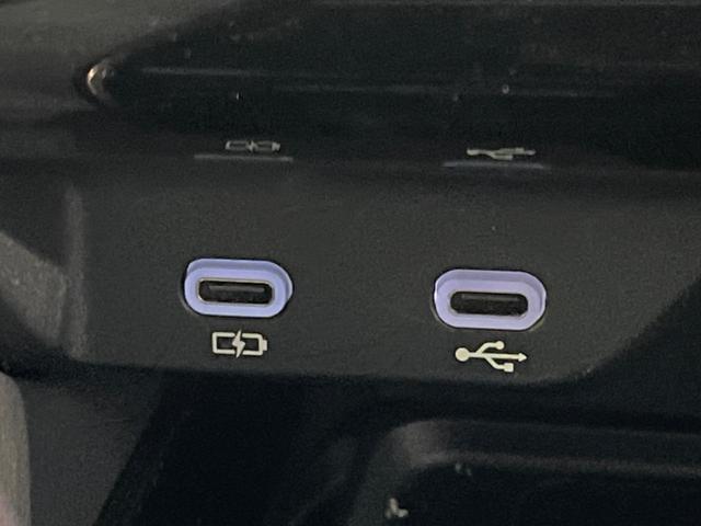 アルファードハイブリッド Ｚ　左右独立ムーンルーフ　両側電動スライドドア　純正１４インチディスプレイオーディオ　全周囲カメラ　衝突軽減装置　ＬＥＤヘッドライト　ＥＴＣ　Ｂｌｕｅｔｏｏｔｈ再生　フルセグ　ドライブレ（68枚目）