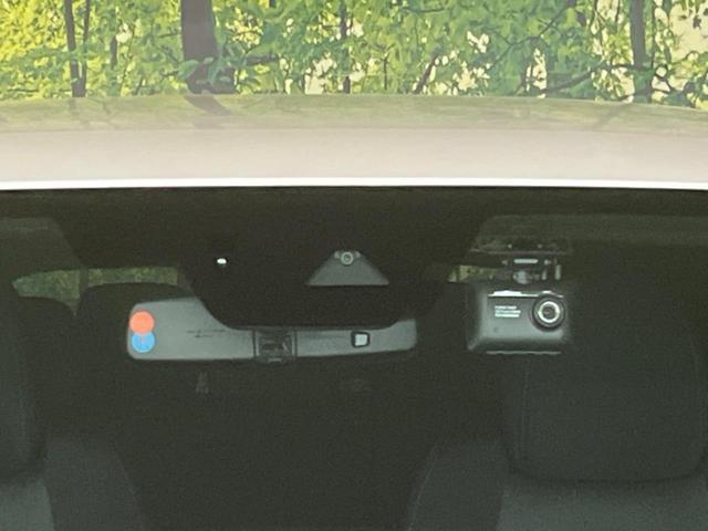 �y�}�c�_�E���[�_�[�N���[�Y�R���g���[���z�������H�ł̒��������s���y�ɁI�����ő��x��ۂN���[�Y�R���g���[�����A�Փˌy���V�X�e���ƘA�g���A�O���̎ԗ������m���ĎԊԂ�ۂ悤�ɑ��x���߂��Ă���܂��I�I