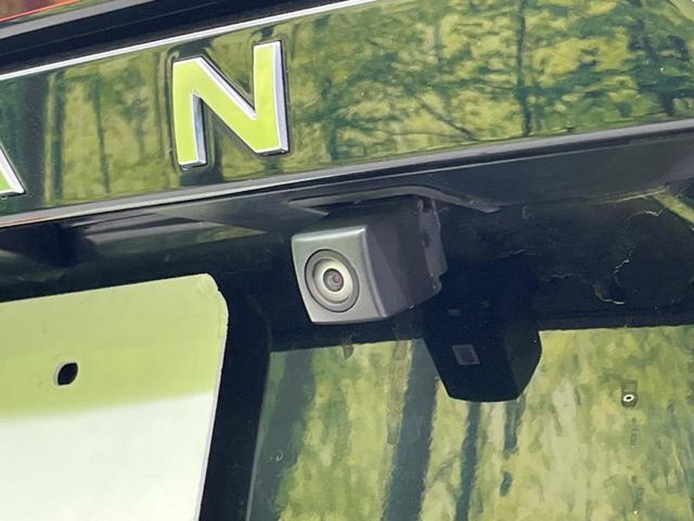 ノート Ｘ　ディスプレイオーディオ　バックカメラ　衝突軽減　禁煙車　ドラレコ　コーナーセンサー　スマートキー　ＬＥＤヘッド　ＥＴＣ　オートハイビーム　車線逸脱警報　オートライト　オートエアコン　Ｂｌｕｅｔｏｏｔｈ（51枚目）