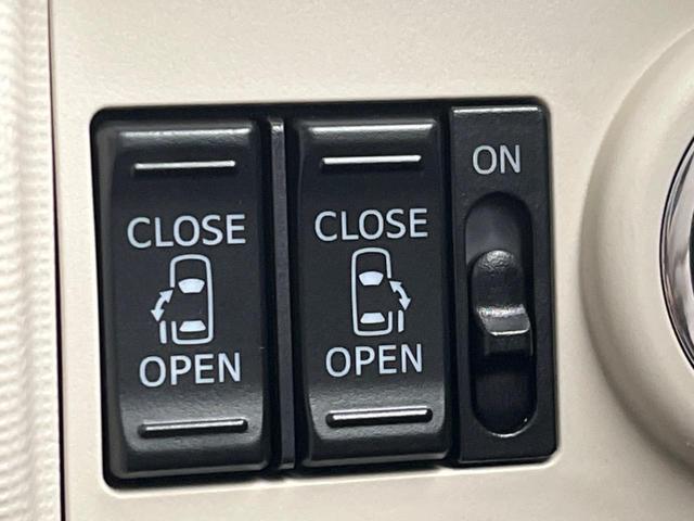 ムーヴキャンバス Ｇメイクアップリミテッド　ＳＡＩＩＩ　両側電動スライド　全周囲カメラ　禁煙車　衝突軽減　ＳＤナビ　Ｂｌｕｅｔｏｏｔｈ　オートマチックハイビーム　オートハイビーム　シートヒーター　ＬＥＤ　スマートキー（3枚目）