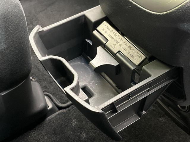 セレナ ２０Ｘ　Ｓ－ハイブリッド　両側電動スライドドア　衝突軽減　禁煙車　純正ナビ　バックカメラ　ＥＴＣ　Ｂｌｕｅｔｏｏｔｈ　クルーズコントロール　フルセグＴＶ（56枚目）