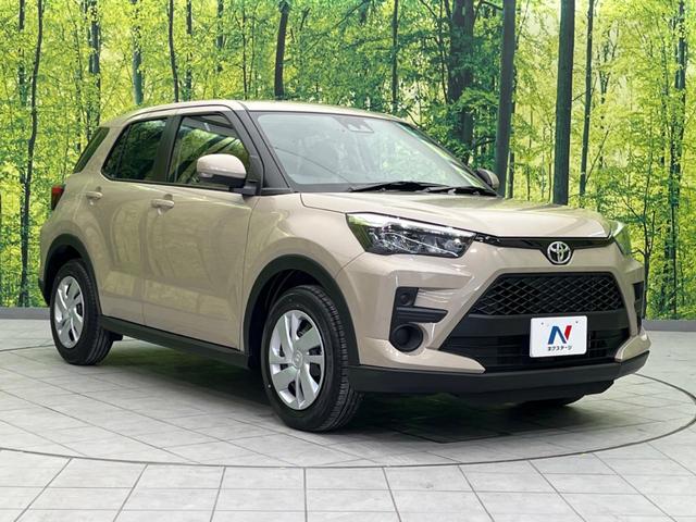 ライズ Ｘ　登録済未使用車　衝突警報装置　禁煙車　コーナーセンサー　レーンキープ　オートハイビーム　スマートキー　アイドリングストップ　プライバシーガラス　ドアバイザー　ステアリングスイッチ（16枚目）