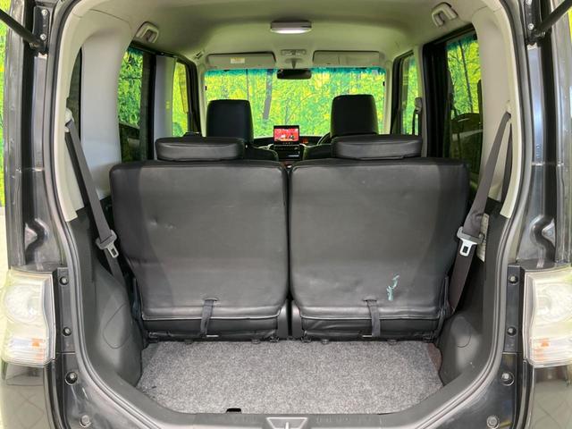 ���i�̂���������ʋ΁A���}���ɏ\���ȉ׎��X�y�[�X���m�ۂ��Ă���܂��B�Z�J���h�V�[�g��|���ƁA�傫�ȉו��̐ύڂ��\�ł���