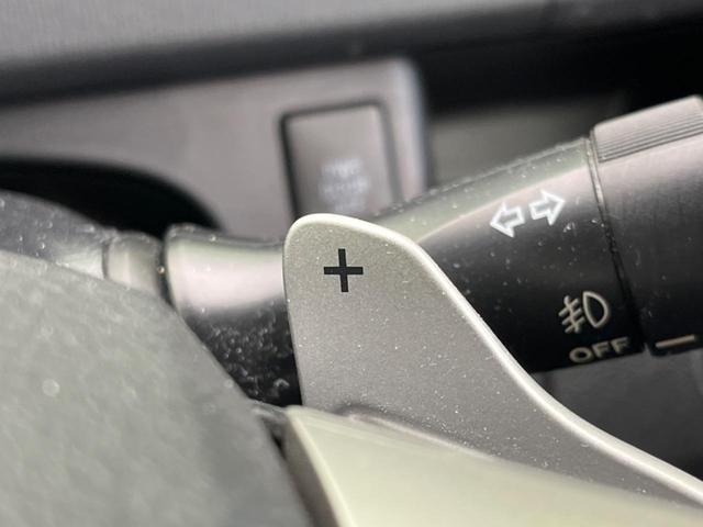 ノア Ｓｉ　両側電動スライドドア　ナビ　禁煙車　ＥＴＣ　Ｂｌｕｅｔｏｏｔｈ　フルセグ　ＨＩＤヘッド　パドルシフト　スマートキー　純正１６インチＡＷ　オートライト　電動格納ミラー　ＣＤ／ＤＶＤ再生（7枚目）