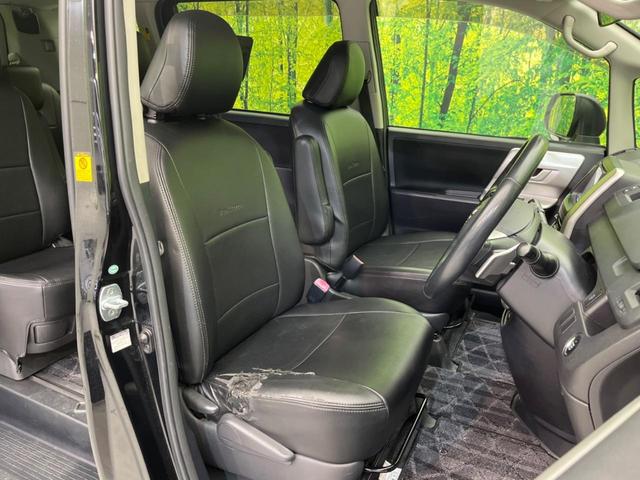 ノア Ｓｉ　両側電動スライドドア　ナビ　禁煙車　ＥＴＣ　Ｂｌｕｅｔｏｏｔｈ　フルセグ　ＨＩＤヘッド　パドルシフト　スマートキー　純正１６インチＡＷ　オートライト　電動格納ミラー　ＣＤ／ＤＶＤ再生（8枚目）