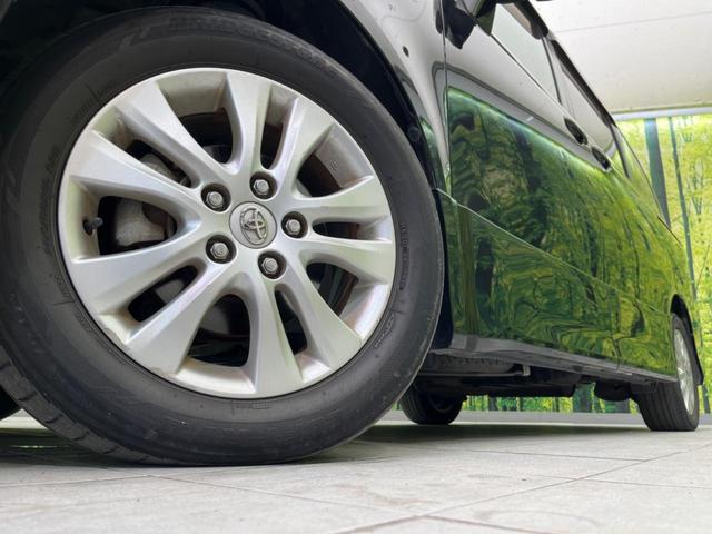 ノア Ｓｉ　両側電動スライドドア　ナビ　禁煙車　ＥＴＣ　Ｂｌｕｅｔｏｏｔｈ　フルセグ　ＨＩＤヘッド　パドルシフト　スマートキー　純正１６インチＡＷ　オートライト　電動格納ミラー　ＣＤ／ＤＶＤ再生（14枚目）