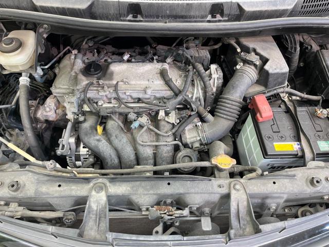 ノア Ｓｉ　両側電動スライドドア　ナビ　禁煙車　ＥＴＣ　Ｂｌｕｅｔｏｏｔｈ　フルセグ　ＨＩＤヘッド　パドルシフト　スマートキー　純正１６インチＡＷ　オートライト　電動格納ミラー　ＣＤ／ＤＶＤ再生（19枚目）