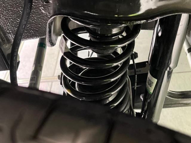 ジムニーノマド ＦＣ　登録済未使用車　４ＷＤ　レーダークルーズ　シートヒーター　コーナーセンサー　ＬＥＤヘッド　車線逸脱警報　スマートキー　オートライト　オートエアコン　革巻きステアリング　ステアリングスイッチ（33枚目）