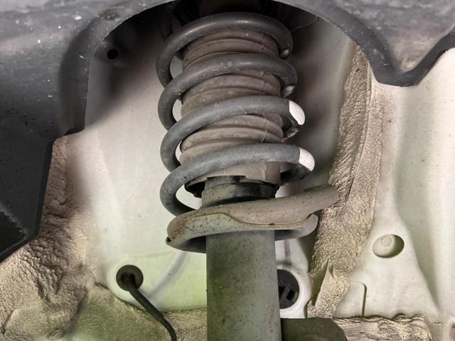 ルーミー カスタムＧ　エアロ　両側電動スライドドア　純正ナビ　バックカメラ　衝突軽減装置　禁煙車　ドラレコ　コーナーセンサー　レーンキープ　スマートキー　ＬＥＤヘッド　クルコン　オートマチックハイビーム（20枚目）