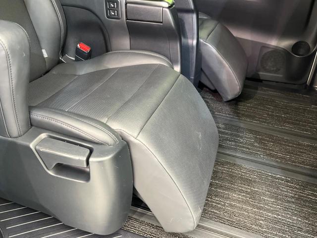 アルファード ２．５Ｓ　Ｃパッケージ　ＢＩＧ－Ｘ１１型ナビ　両側電動スライド　禁煙車　衝突軽減装置　バックカメラ　ＥＴＣ　レーダークルーズ　デジタルインナーミラー　ブラインドスポットモニター　Ｂｌｕｅｔｏｏｔｈ　パワーバックドア（45枚目）