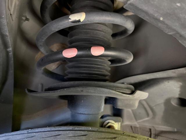 セレナ ハイウェイスターＶ　後席モニタ　両側電動スライドドア　衝突軽減装置　禁煙車　１１インチＳＤナビ　全周囲カメラ　ＥＴＣ　Ｂｌｕｅｔｏｏｔｈ　フルセグ　ドライブレコーダー　スマートキー　シートヒーター　ＬＥＤヘッドライト（19枚目）