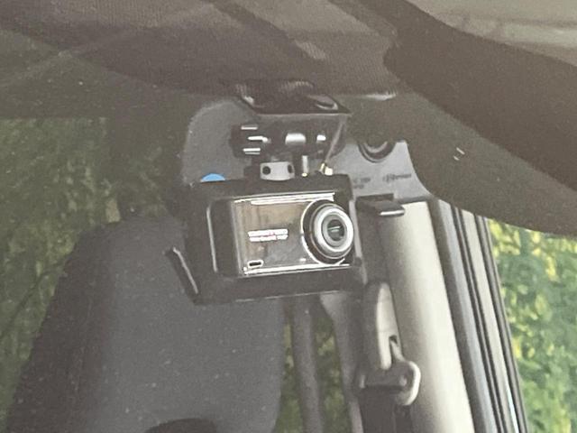 セレナ ハイウェイスターＶ　後席モニタ　両側電動スライドドア　衝突軽減装置　禁煙車　１１インチＳＤナビ　全周囲カメラ　ＥＴＣ　Ｂｌｕｅｔｏｏｔｈ　フルセグ　ドライブレコーダー　スマートキー　シートヒーター　ＬＥＤヘッドライト（32枚目）