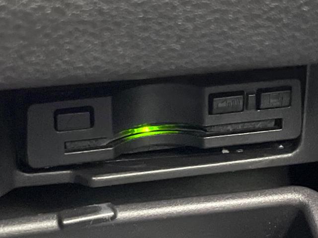 セレナ ハイウェイスターＶ　後席モニタ　両側電動スライドドア　衝突軽減装置　禁煙車　１１インチＳＤナビ　全周囲カメラ　ＥＴＣ　Ｂｌｕｅｔｏｏｔｈ　フルセグ　ドライブレコーダー　スマートキー　シートヒーター　ＬＥＤヘッドライト（50枚目）