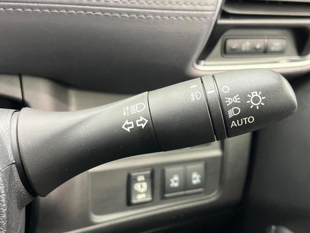 セレナ ハイウェイスターＶ　後席モニタ　両側電動スライドドア　衝突軽減装置　禁煙車　１１インチＳＤナビ　全周囲カメラ　ＥＴＣ　Ｂｌｕｅｔｏｏｔｈ　フルセグ　ドライブレコーダー　スマートキー　シートヒーター　ＬＥＤヘッドライト（54枚目）