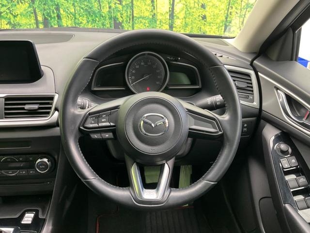 �y�����v�����X�e�A�����O�z�㎿�Ȋv���g�p���邱�ƂŁA��ɂ����������݂ƂĂ��^�]���₷���n���h���ł���