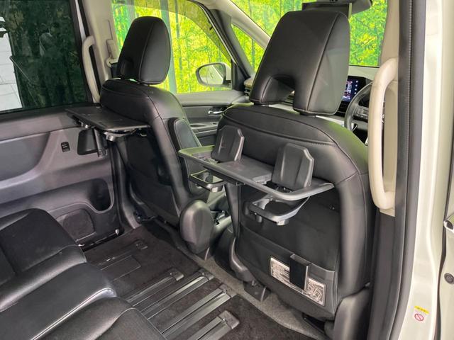 セレナ ｅ－パワー　ハイウェイスターＶ　フリップダウンモニター　メーカー１２．３インチナビ　全周囲カメラ　両側電動スライド　衝突軽減装置　ＥＴＣ　Ｂｌｕｅｔｏｏｔｈ　フルセグ　シートヒーター　ドライブレコーダー　ハンドルヒーター（40枚目）