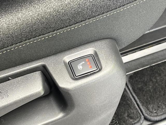 セレナ ｅ－パワー　ハイウェイスターＶ　フリップダウンモニター　メーカー１２．３インチナビ　全周囲カメラ　両側電動スライド　衝突軽減装置　ＥＴＣ　Ｂｌｕｅｔｏｏｔｈ　フルセグ　シートヒーター　ドライブレコーダー　ハンドルヒーター（42枚目）