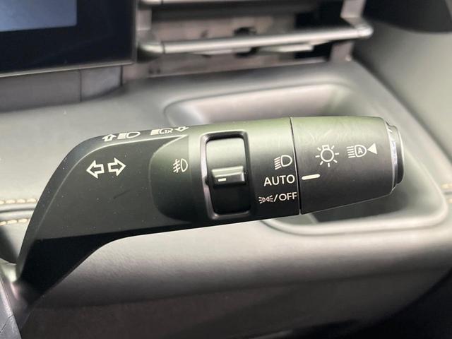 セレナ ｅ－パワー　ハイウェイスターＶ　フリップダウンモニター　メーカー１２．３インチナビ　全周囲カメラ　両側電動スライド　衝突軽減装置　ＥＴＣ　Ｂｌｕｅｔｏｏｔｈ　フルセグ　シートヒーター　ドライブレコーダー　ハンドルヒーター（54枚目）