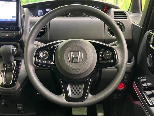 Ｎ－ＢＯＸカスタム Ｌ　純正９インチナビ　両側電動スライド　衝突軽減装置　禁煙車　ＥＴＣ　Ｂｌｕｅｔｏｏｔｈ　フルセグ　レーダークルーズコントロール　バックカメラ　シートヒーター　シーケンシャルターンランプ　コーナーセンサー（11枚目）