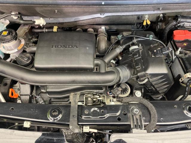 Ｎ－ＢＯＸカスタム Ｌ　純正９インチナビ　両側電動スライド　衝突軽減装置　禁煙車　ＥＴＣ　Ｂｌｕｅｔｏｏｔｈ　フルセグ　レーダークルーズコントロール　バックカメラ　シートヒーター　シーケンシャルターンランプ　コーナーセンサー（18枚目）