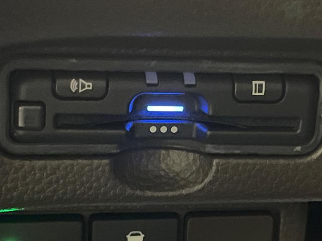 Ｎ－ＢＯＸ Ｌ　両側電動スライドドア　純正ＳＤナビ　バックカメラ　衝突警報装置　レーダークルーズコントロール　禁煙車　シートヒーター　コーナーセンサー　レーンキープ　ＬＥＤヘッドライト　ＥＴＣ　オートライト（7枚目）