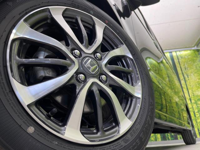 Ｎ－ＢＯＸカスタム ベースグレード　８インチディスプレイオーディオ　衝突軽減装置　禁煙車　電動スライド　バックカメラ　レーダークルーズコントロール　Ｂｌｕｅｔｏｏｔｈ　ドライブレコーダー　オートライト　オートエアコン　シートヒーター（13枚目）