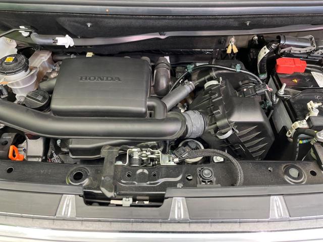 Ｎ－ＢＯＸカスタム ベースグレード　８インチディスプレイオーディオ　衝突軽減装置　禁煙車　電動スライド　バックカメラ　レーダークルーズコントロール　Ｂｌｕｅｔｏｏｔｈ　ドライブレコーダー　オートライト　オートエアコン　シートヒーター（18枚目）