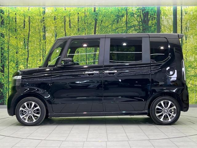 Ｎ－ＢＯＸカスタム ベースグレード　８インチディスプレイオーディオ　衝突軽減装置　禁煙車　電動スライド　バックカメラ　レーダークルーズコントロール　Ｂｌｕｅｔｏｏｔｈ　ドライブレコーダー　オートライト　オートエアコン　シートヒーター（27枚目）