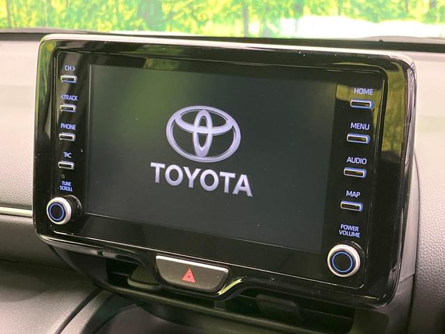 ヤリスクロス ハイブリッドＺ　衝突軽減装置　禁煙車　純正ディスプレイオーディオ　全周囲カメラ　レーダークルーズ　ＥＴＣ　Ｂｌｕｅｔｏｏｔｈ　フルセグ　ドライブレコーダー　シートヒーター　パワーシート　ハーフレザーシート（4枚目）