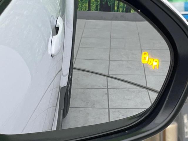 ヤリスクロス ハイブリッドＺ　衝突軽減装置　禁煙車　純正ディスプレイオーディオ　全周囲カメラ　レーダークルーズ　ＥＴＣ　Ｂｌｕｅｔｏｏｔｈ　フルセグ　ドライブレコーダー　シートヒーター　パワーシート　ハーフレザーシート（53枚目）