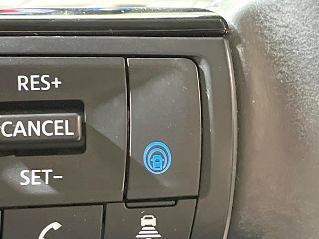 �y�v���p�C���b�g�z�������H�ł̒��������s���y�ɁI�I�a�؎��Ə��񑖍s�̃V�[���ŁA�A�N�Z���E�u���[�L�E�X�e�A�����O�������Ő��䂵�A�������^�]�̕��S���y�����Ă���܂���