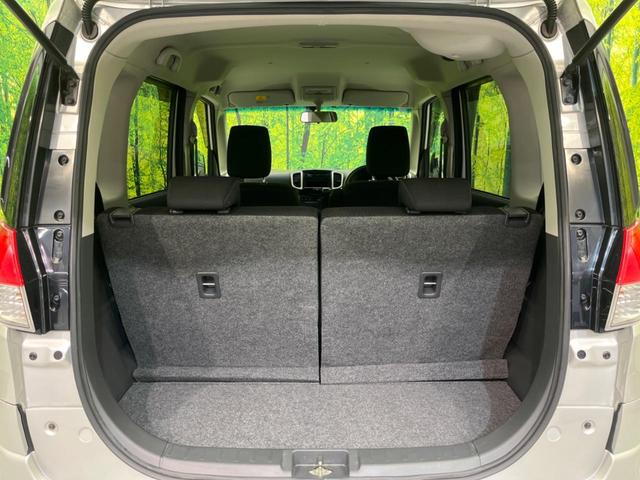 ���i�̂���������ʋ΁A���}���ɏ\���ȉ׎��X�y�[�X���m�ۂ��Ă���܂��B