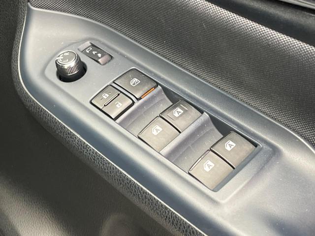 ヴォクシー ZS 煌 両側電動ドア 純正SDナビ 後席モニター バックカメラ 禁煙車 スマートキー LEDヘッドライト ビルトインETC 純正16インチアルミホイール オートライト オートエアコン(40枚目)